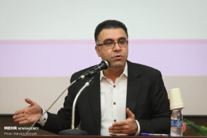 نگاه اقتصادی از پنجره جمعیتی؛ اشتغال یک میلیونی جوانان فقط با رفع انحصار از ۴ شغل